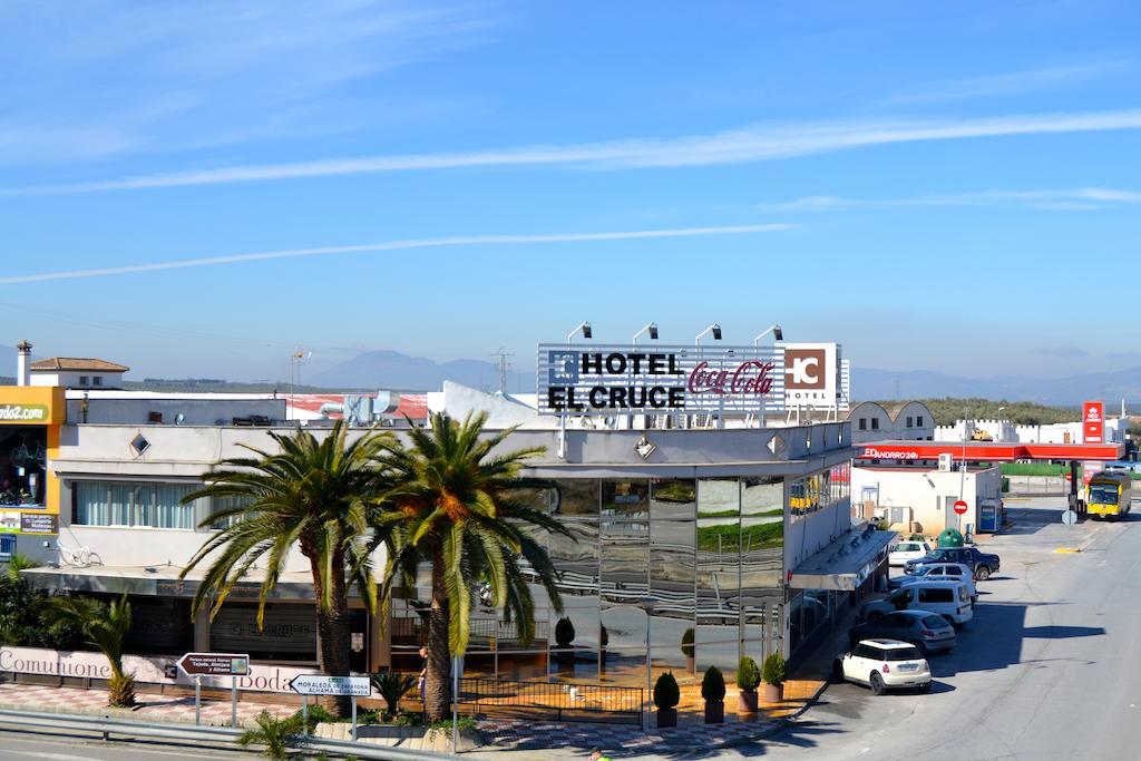Hotel El Cruce Moraleda Moraleda De Zafayona Exterior photo